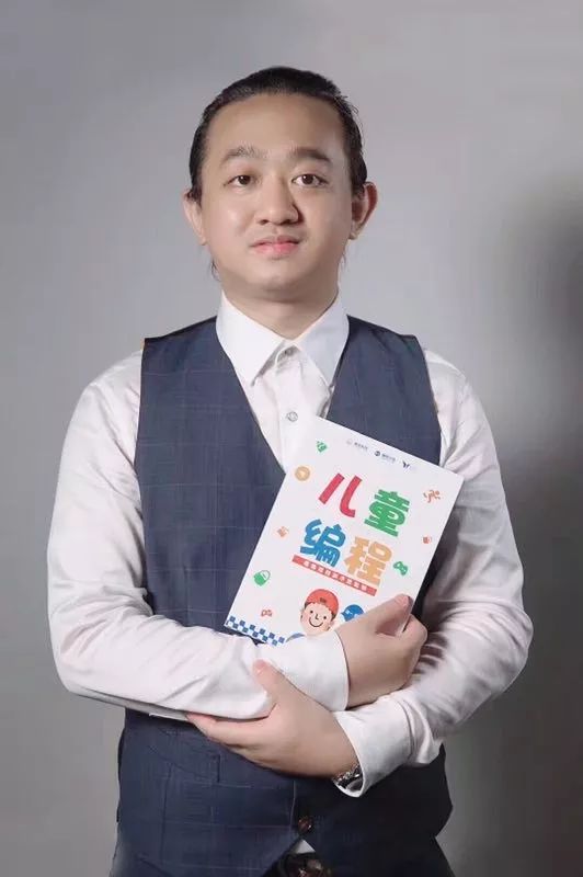 葉正喬最新,葉正喬最新動態(tài)????，帶你領(lǐng)略不一樣的風(fēng)采！