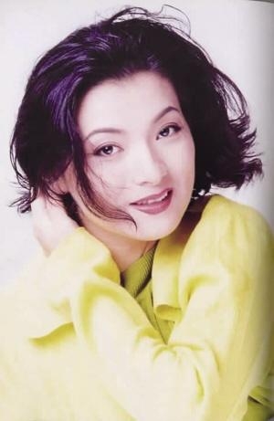 80后女演員的心靈之旅，探尋自然美景中的內心寧靜