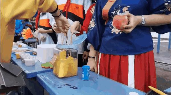 菠蘿理財(cái)最新動態(tài)，蛻變之路與自信成就財(cái)富夢想