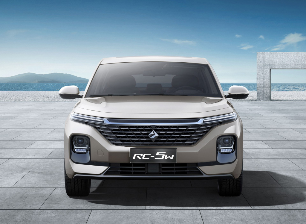 寶駿最新上市車型引領(lǐng)汽車市場(chǎng)新篇章開啟。
