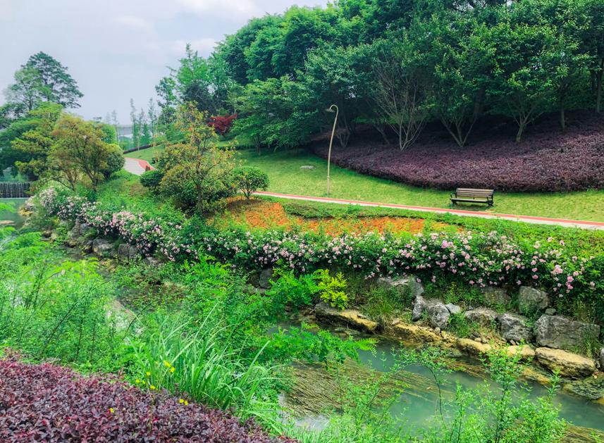 貴陽樓市最新動態(tài)，與自然美景的邂逅，探尋內心寧靜的居所
