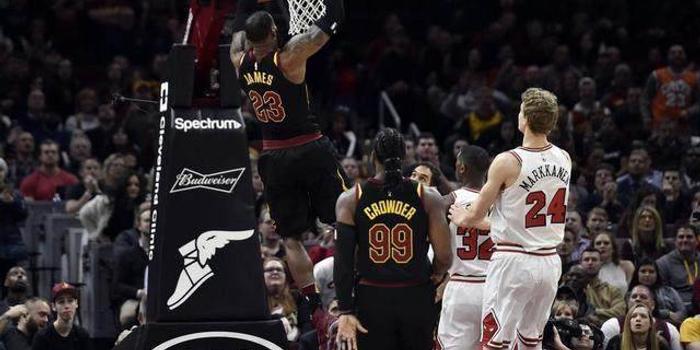 NBA騎士隊(duì)最新狀態(tài)，蛻變中的自信與榮耀展現(xiàn)