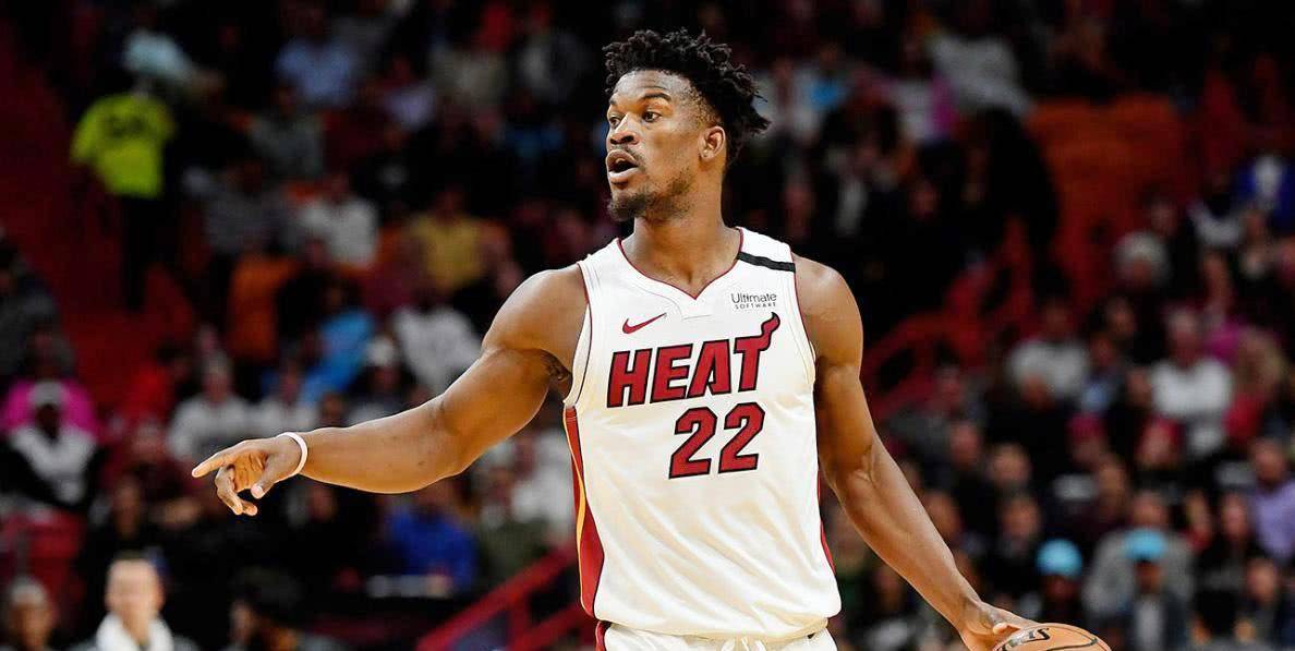 揭秘籃球巨星斯蒂芬·庫里最新合同金額，揭秘新篇章！