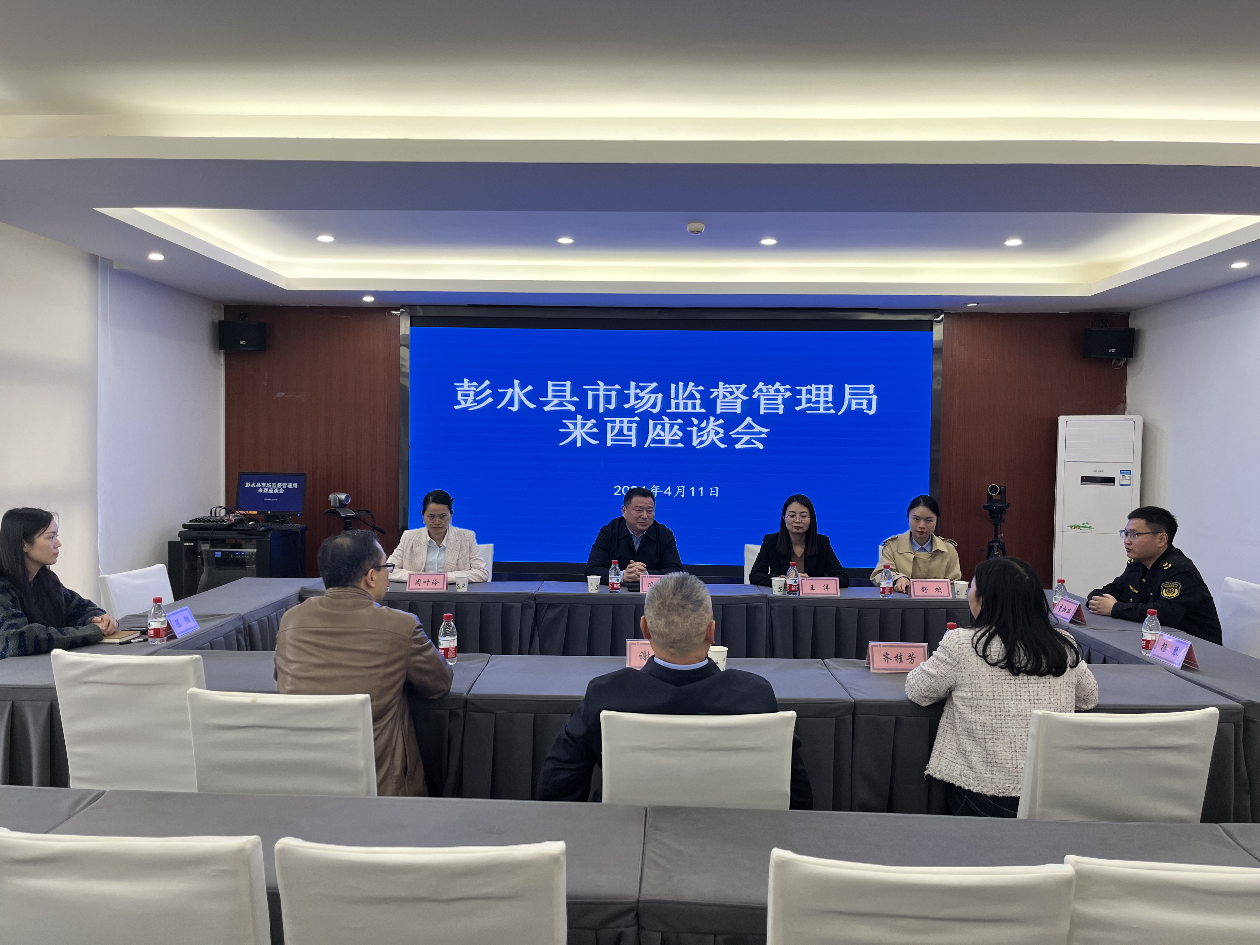 酉陽小巷深處的獨特風味，隱藏版特色小店最新報道