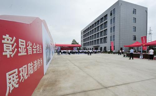 向塘最新動態(tài)，科技重塑生活，未來之光體驗之旅