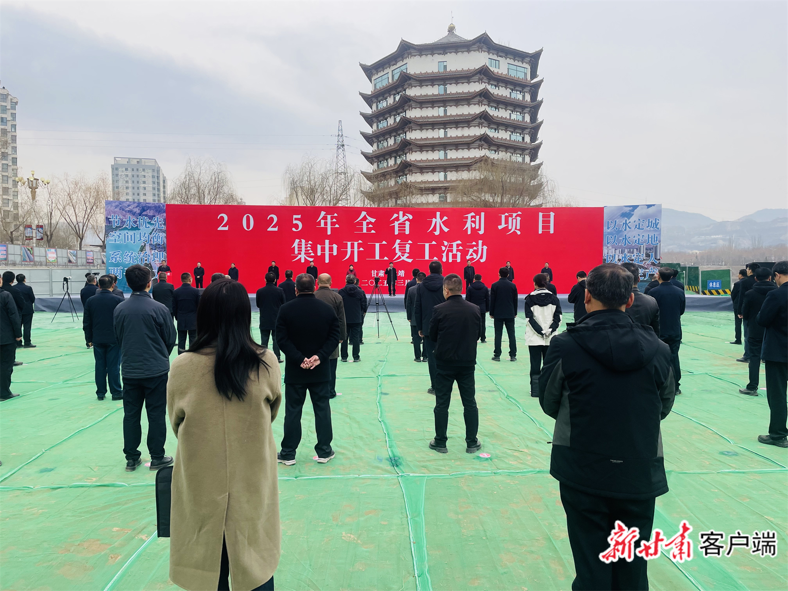 甘肅復(fù)工最新動(dòng)態(tài)，自然美景探索之旅，重拾內(nèi)心平靜