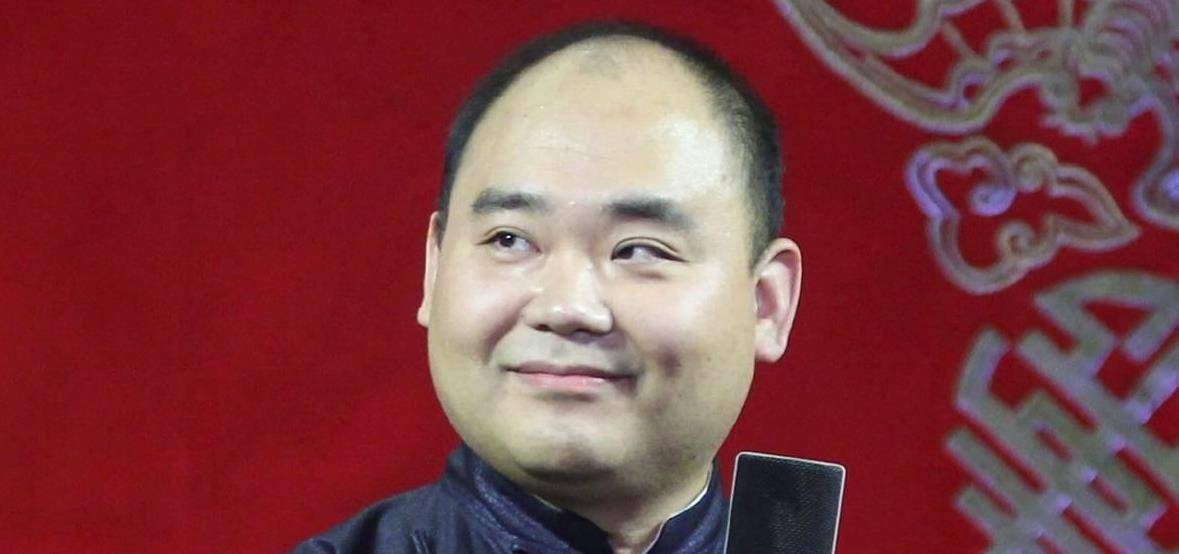 侯震最新，自然美景之旅，探尋內(nèi)心平和之地